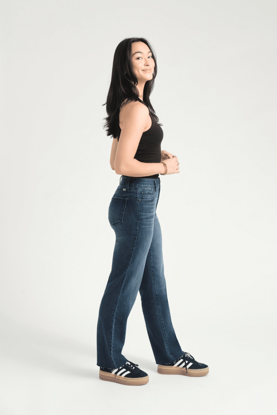 Magic Waistband High Waist Straight Leg Jeans - Styled With Claire 1822 Denim