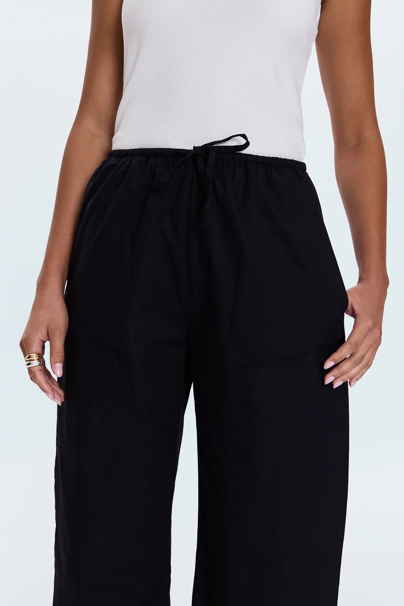 Theo Drawstring Poplin Pant - Styled With Claire Pistola