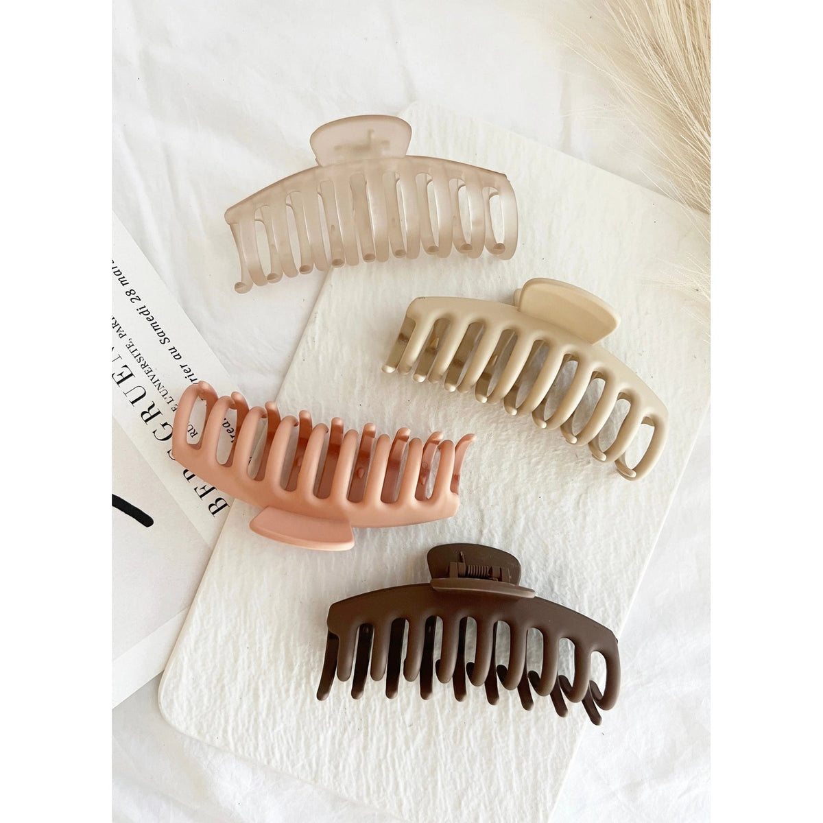Matte Jumbo Hair Claws - Styled With Claire LoveLina